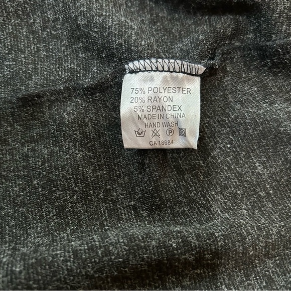 Gilani grey pull-on fit and flare ruffle skirt. Size 18. - Picture 3 of 7